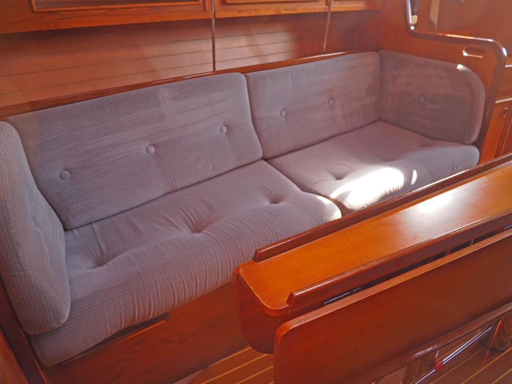 Salon, H&eacute;bergements